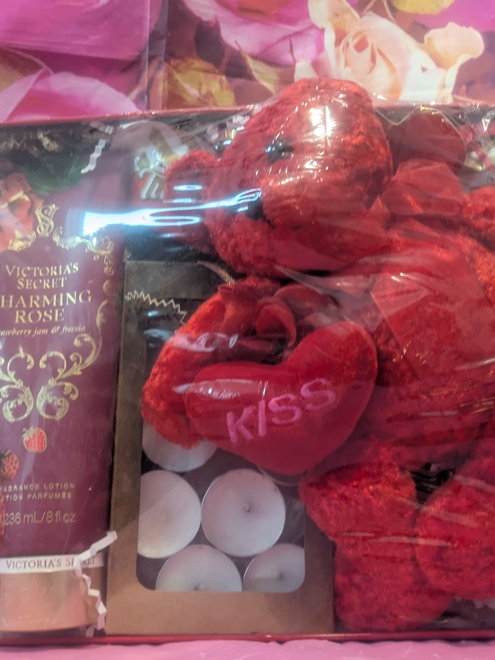 Victoria's Secret Charming Rose Gift Set with Red Plush Bear